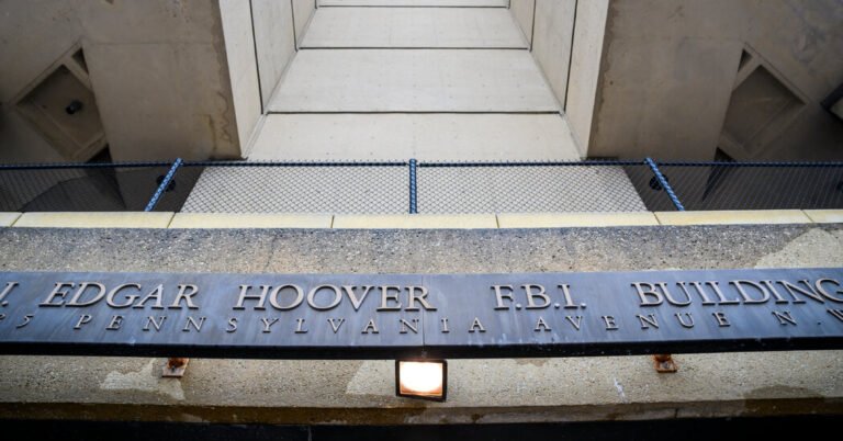 Los agentes del FBI en el sudeste asiático usaron prostitutas, dice Watchdog
