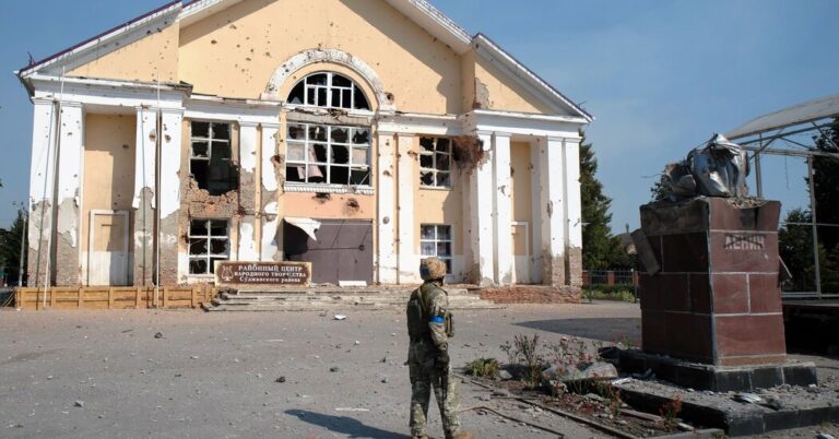 Rusia comienza a asalto a la ciudad de Sudzha ocupada por ucranianas en la región de Kursk