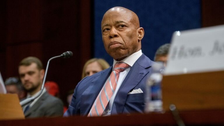 La recomienda de Experto Al Juez se retira Los Cargos contra Alcalde