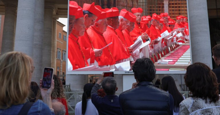 Actualizaciones en vivo: el cónclave papal entra en el segundo día