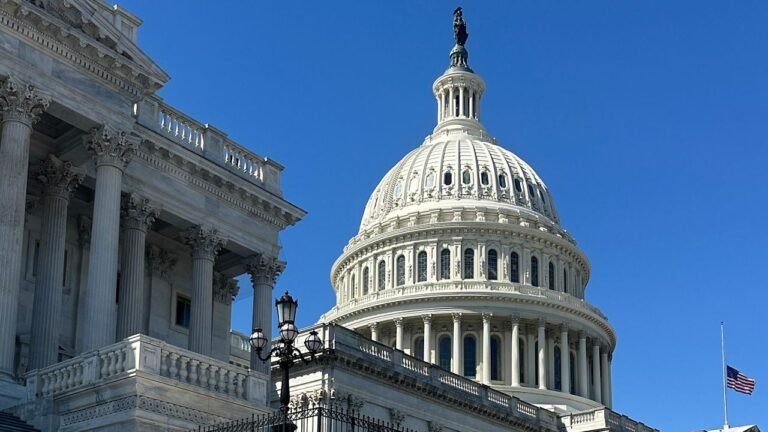 Protestas en el Capitolio por recortes para Medicaid