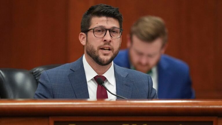 General fiscal de Florida Podría Ser Acusado de Desacato