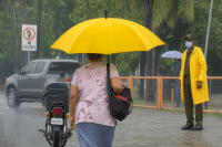 COE mantiene 10 provincias y al DN en alerta amarilla – Remolacha