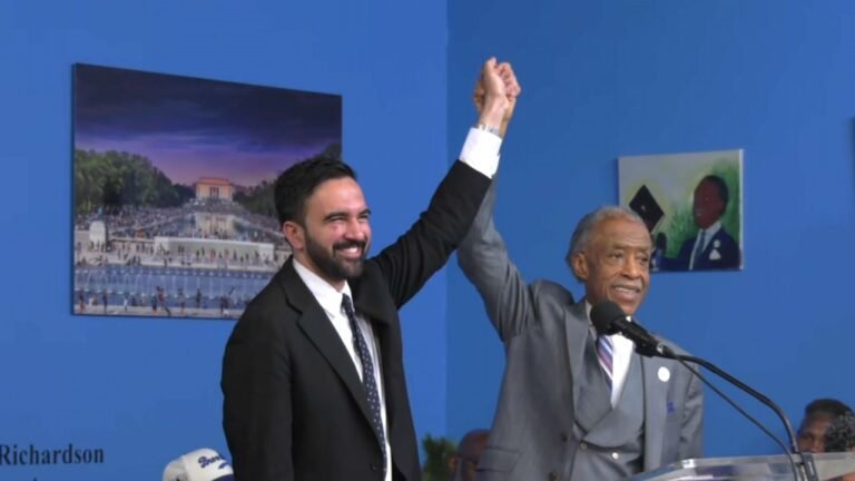 Mamdani se presenta en Harlem Tras Sorprendentes resultantes