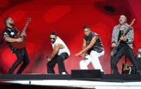 Romeo Santos y Aventura dominan lista en Spotify – Remolacha