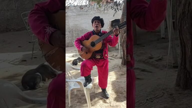 Mariano Vazquez, le dedica recitado a todos los Padres del mundo