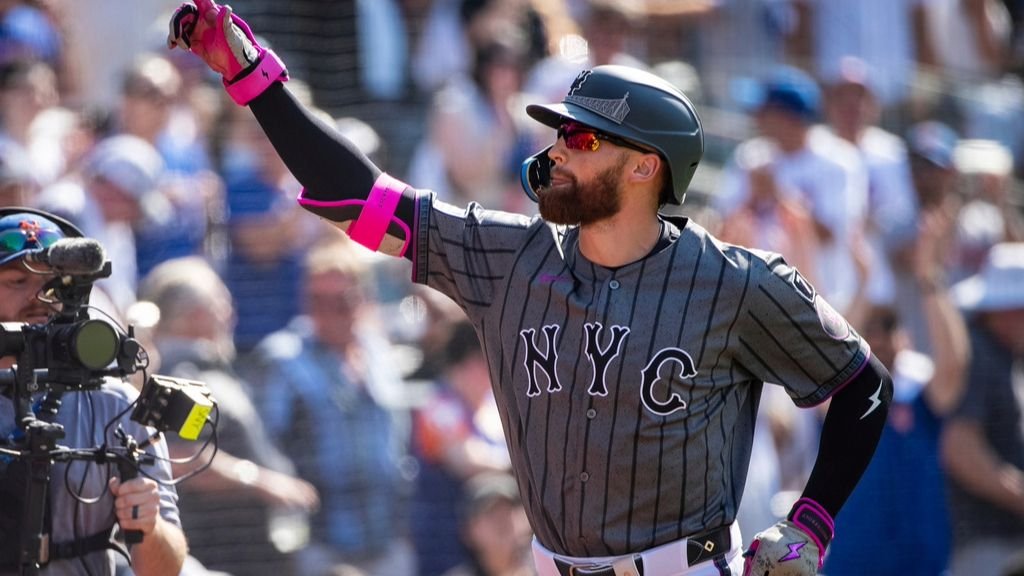 Mets A Victoria Por 12-6 Sobre Yankees