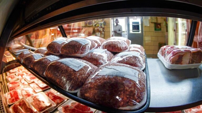Altos precios disminuirán consumo de carne en el 4 de julio
