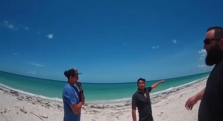 Arrestan a Inmigrante que salvó a niña del ataque de tiburón