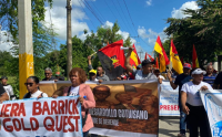 Protesta en Cotuí contra Barrick Pueblo Viejo – Remolacha