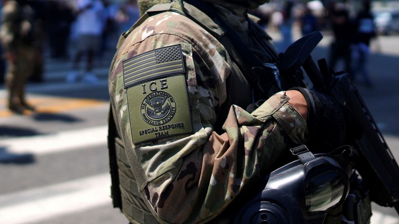 Tribunal Apelaciones Mantieneno Orden Bloquea Redadas