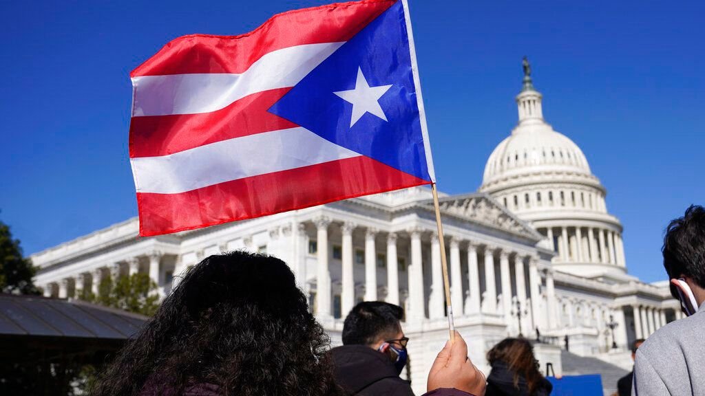 Trump Despide A 5 Miembros de Junta de Supervisión de PR