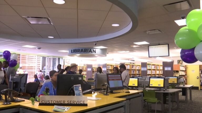 Más de 30 Bibliotecas Abrirán Los Siete Días de la Semana