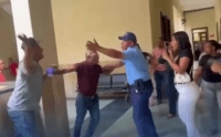 Bobo en el Palacio de Justicia (video) – Remolacha