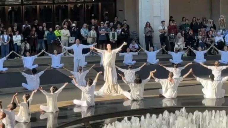 Danza Ritual Conmemora las Víctimas del 11 de Septiembre
