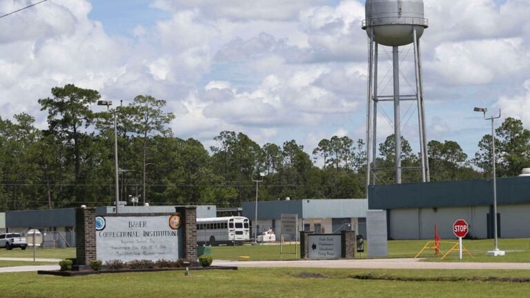 Florida Abre Nueva Cárcel Migatoria ‘Deportation Depot’