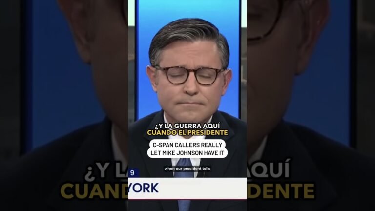 DESTRUYEN a Mike Johnson, presidente del Congreso en programa de TV