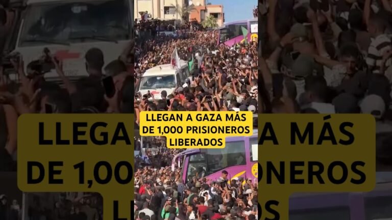 Momento en el que llegan a GAZA más de 1,000 prisioneros liberados