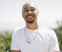 Mookie Betts gana el Premio Roberto Clemente 2025 – Remolacha