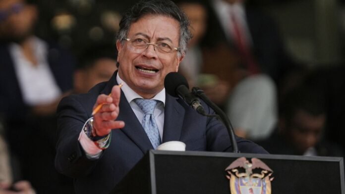 Petro_Colombia_AP25297693034982.jpeg