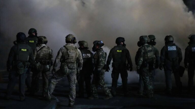 Trump Enviará 300 Miembros de Guardia Nacional
