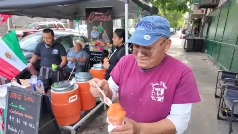 Nieves mexicanas conquistan un rincón de Nueva York