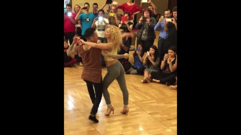 Salsa Genial – De Palo Alto – Johnny Vazquez y Anna Zidaru