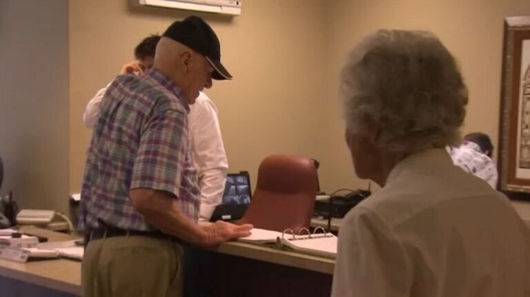 Nueva iniciativa podría evitar fraudes y estafas en mayores