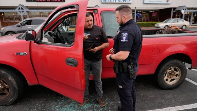 Patrulla Fronteriza arresta a más de 80 personas en Charlotte