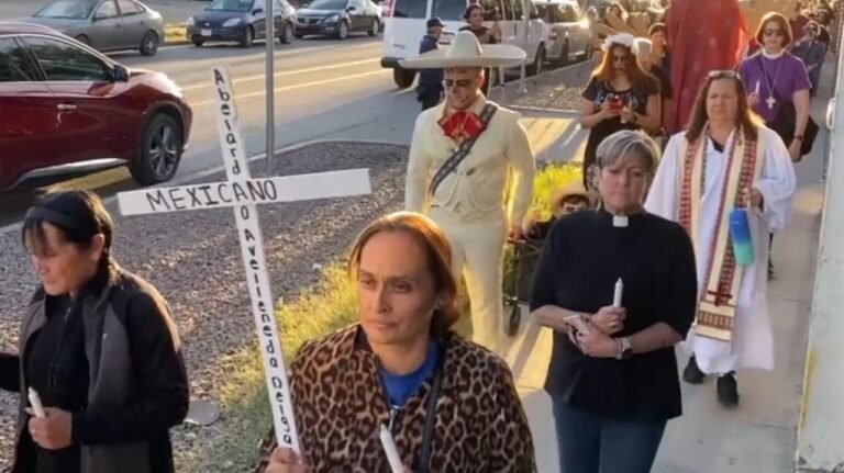 Honran a migrantes fallecidos en su travesía hacia EE.UU.