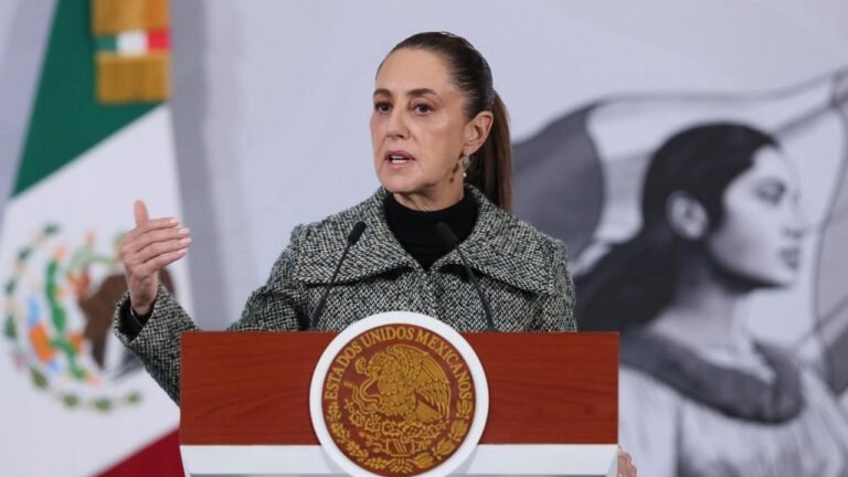 Sheinbaum lamenta “la criminalización de los migrantes”
