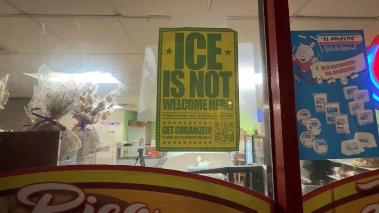 ICE arresta a una persona en una bodega de Staten Island
