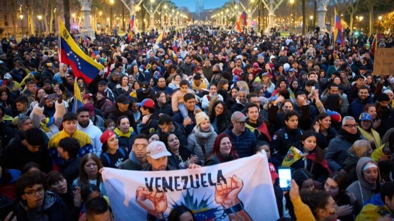 Varios países latinoamericanos y España condenan