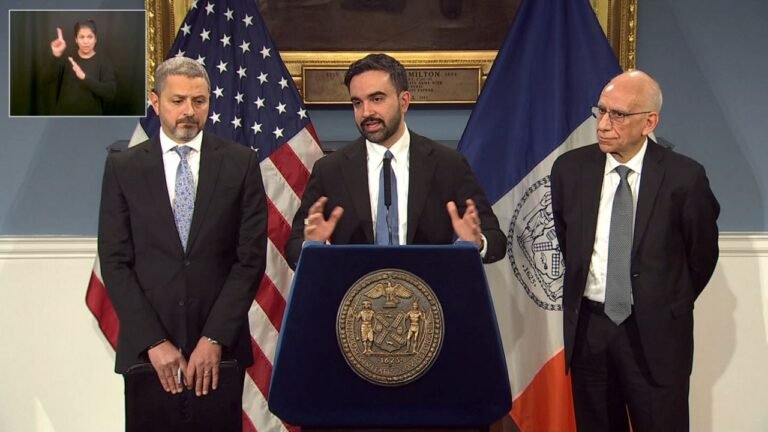 Mamdani ordena que haya un ‘jefe de ahorro’ en cada agencia