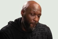 Arrestan a Lamar Odom por conducir ajumao – Remolacha