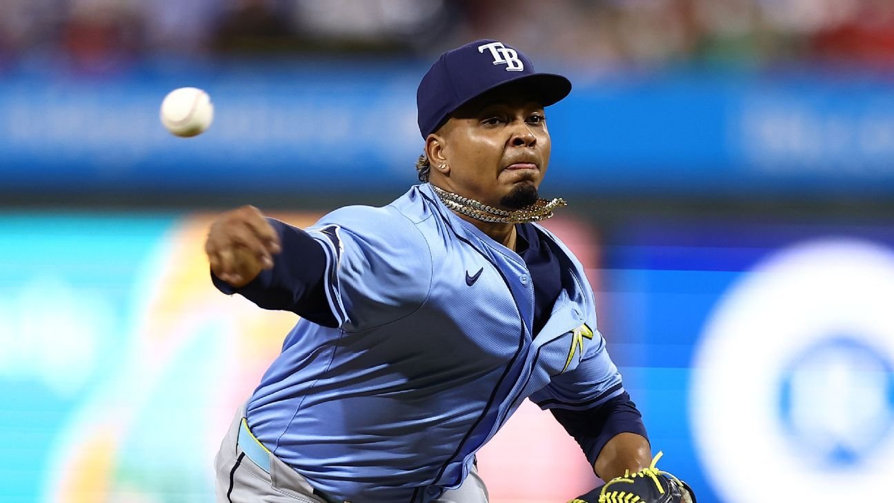 Edwin Uceta de los Rays ‘no se sintió muy bien’ después de atrapar la pelota, dice Kevin Cash