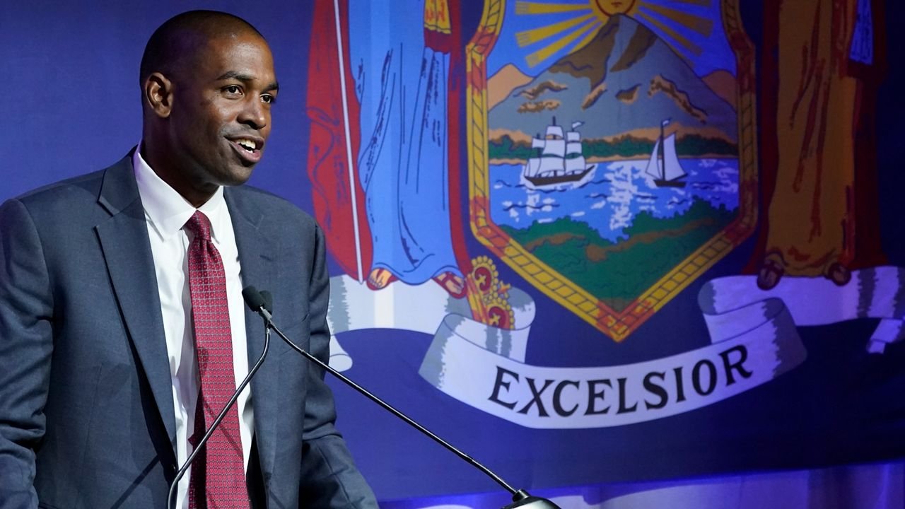 Vicegobernador Antonio Delgado presenta fin a su candidatura