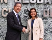 Embajadora de Estados Unidos se reunió con Leonel – Remolacha