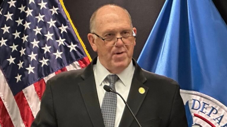 Zar fronterizo de Trump dice que fuerza «pequeña»