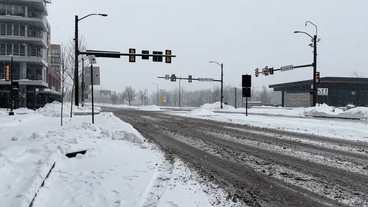 Frío gelido afecta a más de 100 millones de personas
