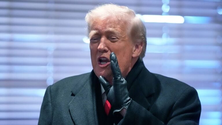 Trump dice que sólo intervendrá en ciudades demócratas