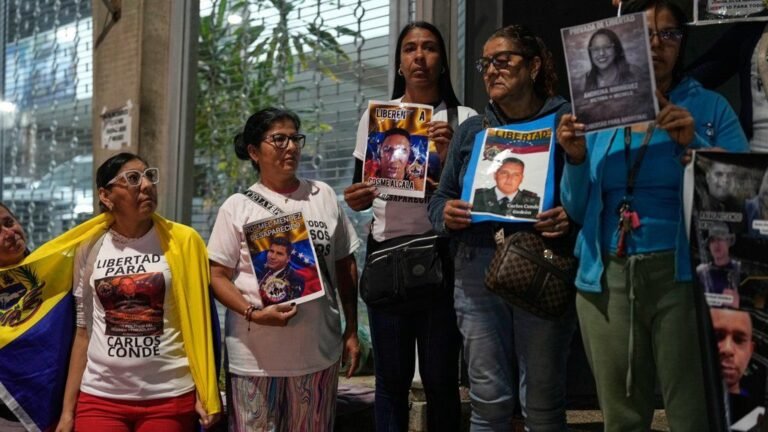 Liberano a defensor de derechos humanos, Javier Tarazona