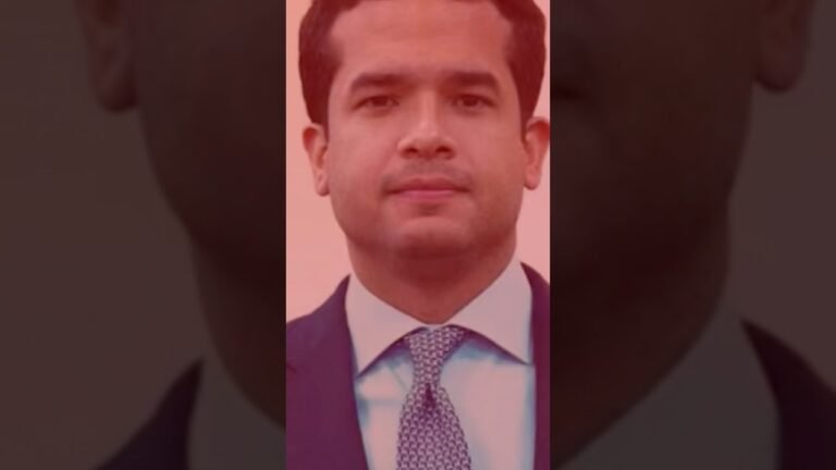 OMAR JUNTO A DANILO MEDINA