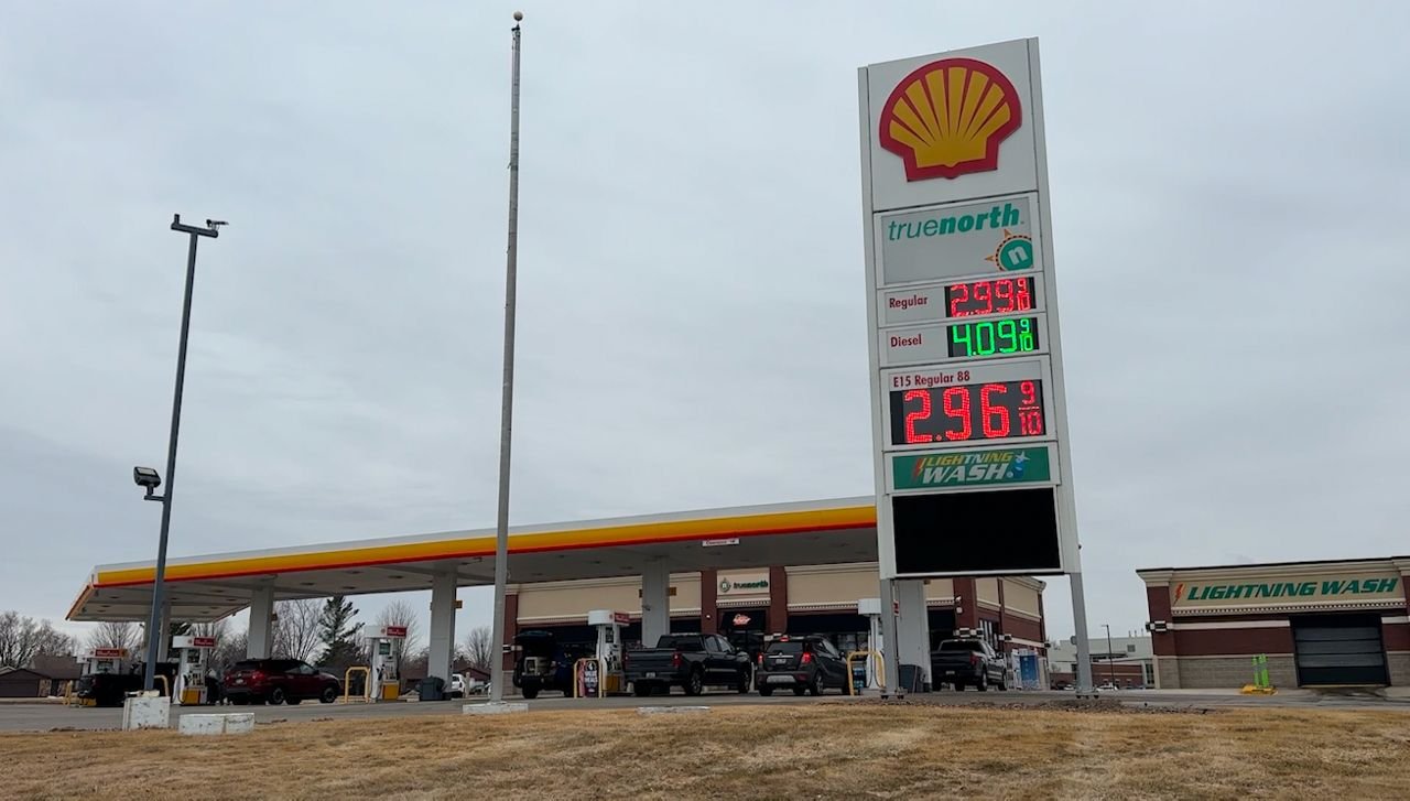 Precio de gasolina aumenta por el conflicto bélico