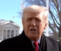 Trump advierte que cualquier próximo líder de Irán terminará muerto