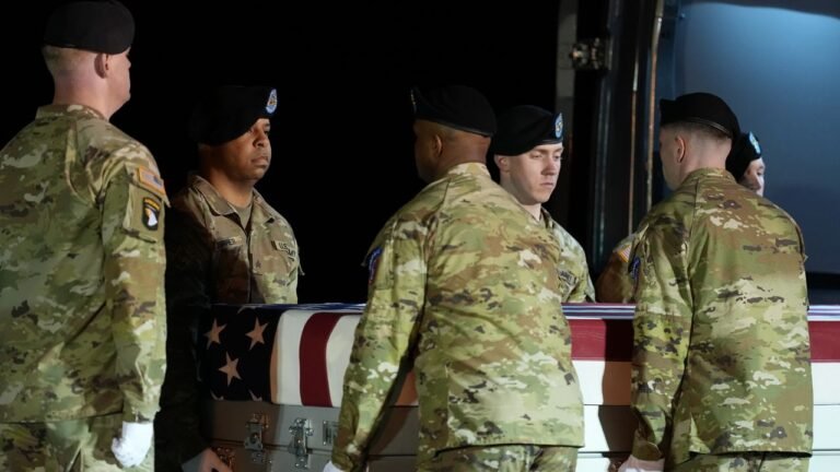 EEUU e Irán intercambian amenazas mientras continúa la guerra