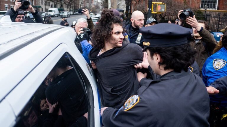 Sospechoso de bomba en NY compró mecha en tienda pirotecnia